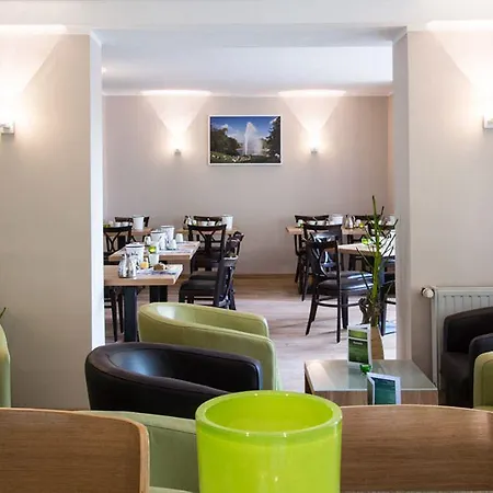 Am Herkules Hotel 3*